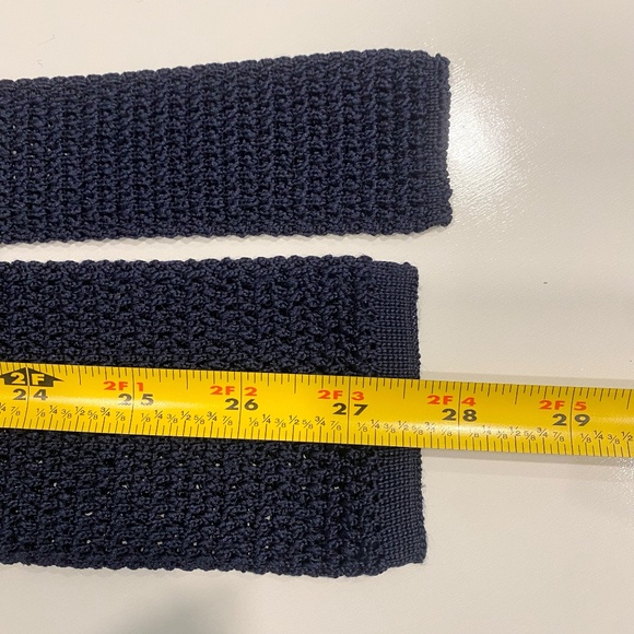 Tom Ford Silk Italian Knitted Square End Tie - Picture 8 of 9